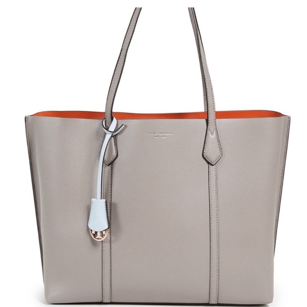 Tory Burch tote. Used. Has some minor imperfections but overall good condition.